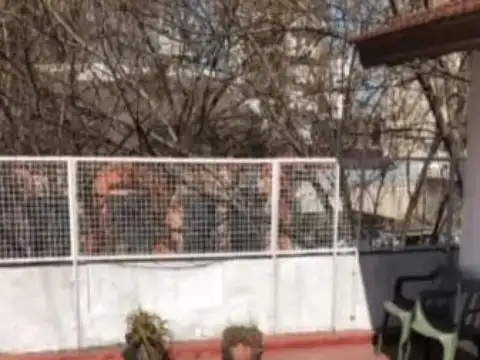 Depto Tipo Casa 4 ambientes con 1 baño