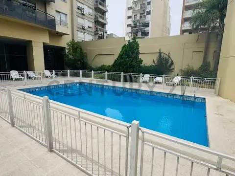 CUATRO AMBIENTES CON COCHERA Y BAULERA