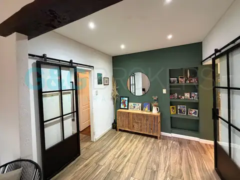 Casa 5 ambientes con 2 baños