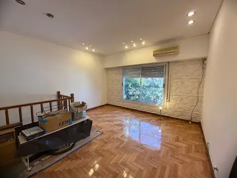Casa en Venta en Martínez, USD 165.000