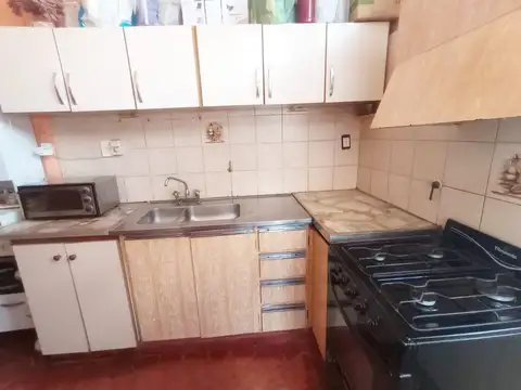 Depto Tipo Casa en Venta con 1 cocheras