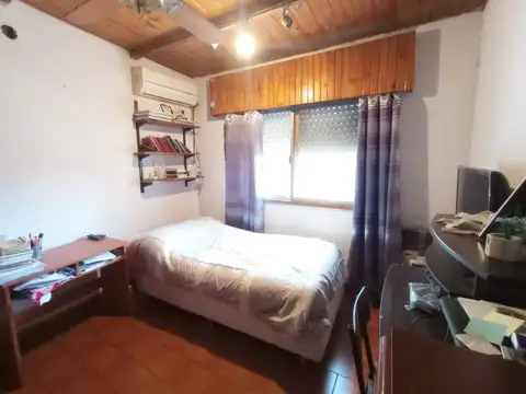 Depto Tipo Casa en Venta de 5 ambientes