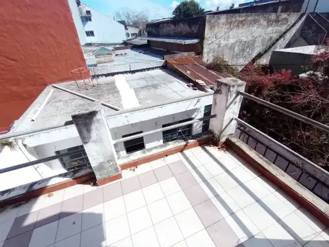 Depto Tipo Casa en Venta en Moron, USD 65.000