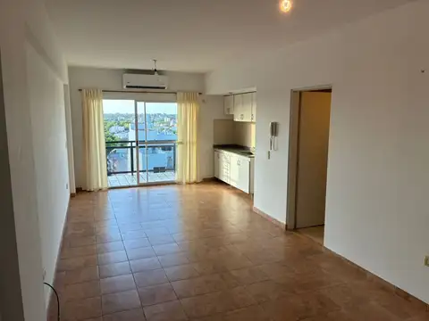Hermoso Departamento en pleno Urquiza!!