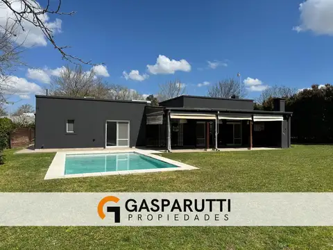 Casa en Venta en San Matías con Pileta