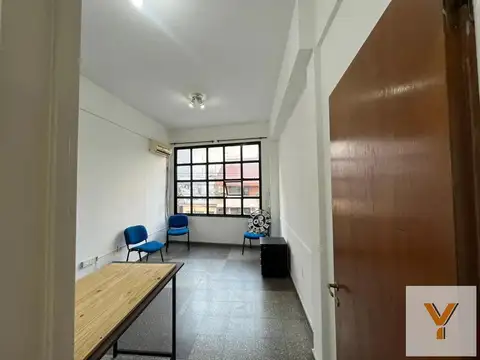 Oficina Comercial en venta - 2 Ambientes - Liniers