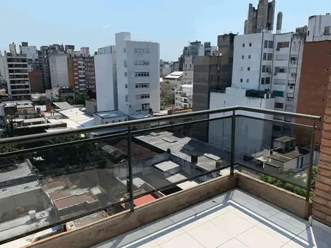 3 De Febrero 1400, Piso 09