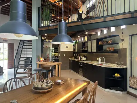 Casa en Venta al Suroeste