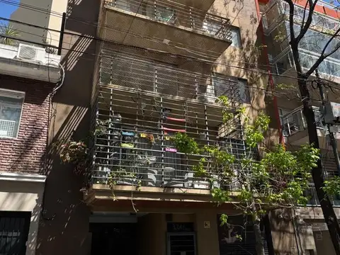 Dr. Romulo S. Naon al 3700