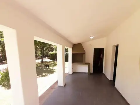 Casa en Venta con 1 cochera