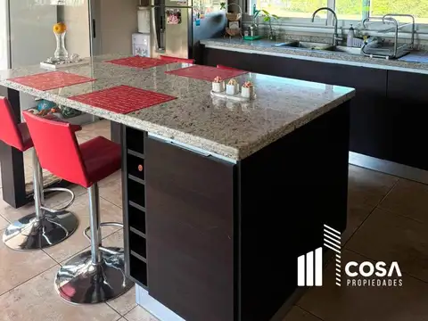 Casa en Venta al Oeste