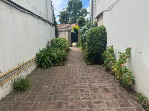 Excelente PH, muy buena ubicación en San Isidro, cerca de todo