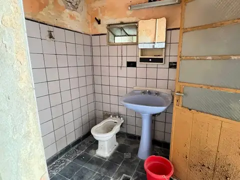 Depto Tipo Casa 9 ambientes con 6 baños