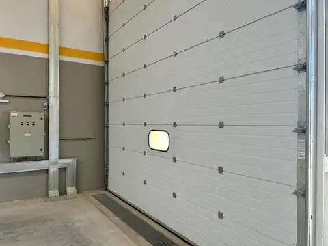 Galpon en Alquiler 12  mts Frente