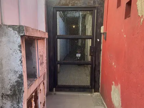 Departamento en venta en La Plata ( parte indivisa)
