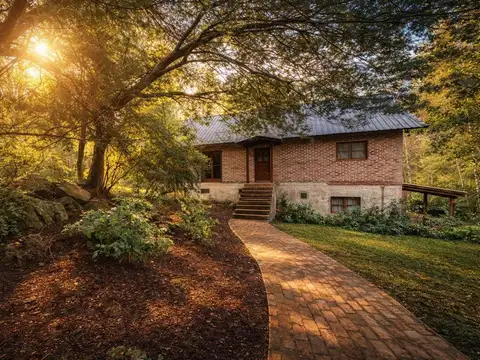 VENTA CASA 6 HECTÁREAS DE LOTE EN VILLA BERNA 