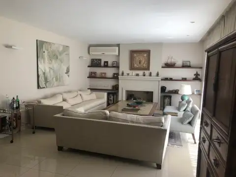 Casa Quinta  en Venta en Highland Park CC, Pilar, G.B.A. Zona Norte