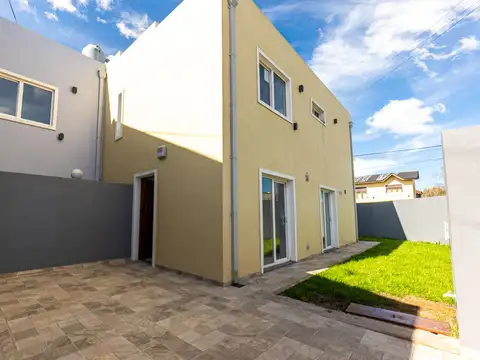 Alquiler duplex 3 ambientes los pinares a estrenar