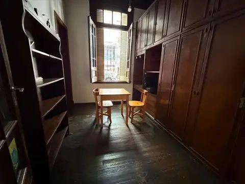 Depto Tipo Casa en Venta de 5 ambientes