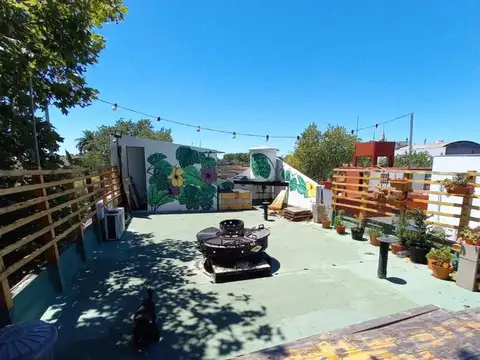 Lindo departamento al frente (tipo casa)