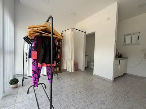 ALQUILER LOCAL/ OFICINA EN CANNING DE 30M²