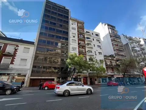 VENTA DEPARTAMENTO PISO 3 AMBIENTES CON DEP. Y BAULERA - AV BELGRANO 1600 C.A.B.A. APTO CRÉDITO