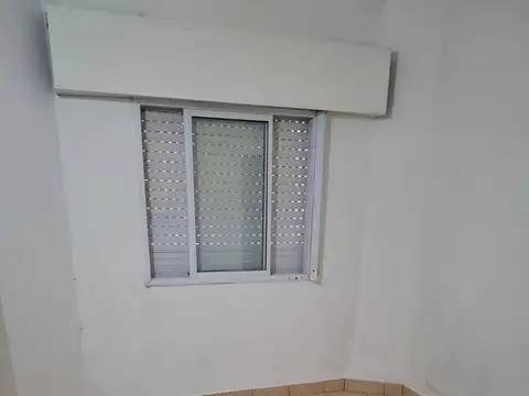 Venta local Santos Lugares