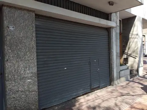 Av. Juan de Garay al 1700