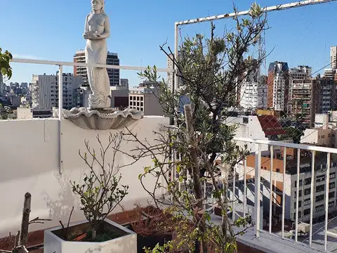 AV. Cabildo  al 1700