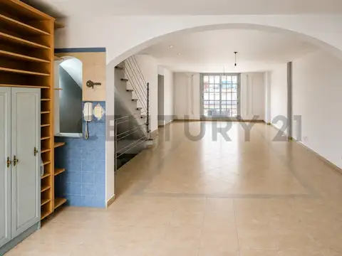 Cabo Guillermo Ubaldo Garcia 2000, Piso 0