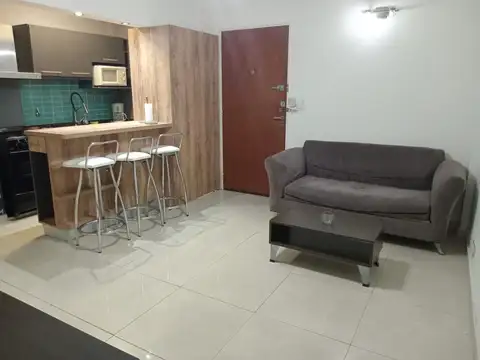 Av.Olivera 300, Piso PB