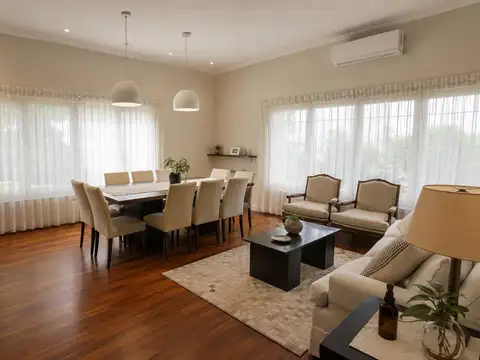 Casa en Venta de 4 dormitorios