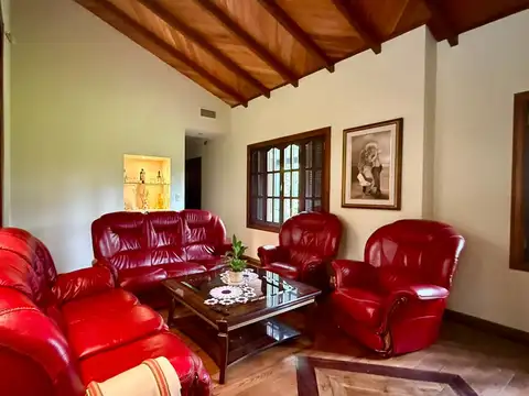 VENTA CASA QUINTA 6 AMB-  4600 M2- MARCOS PAZ