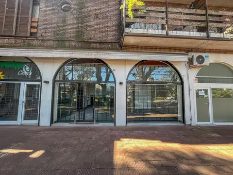 Local  en Alquiler en Martínez, San Isidro, G.B.A. Zona Norte