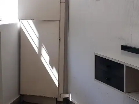 RAMON L, FALCON 1300