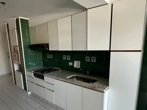 Departamento en Alquiler con 1 cocheras