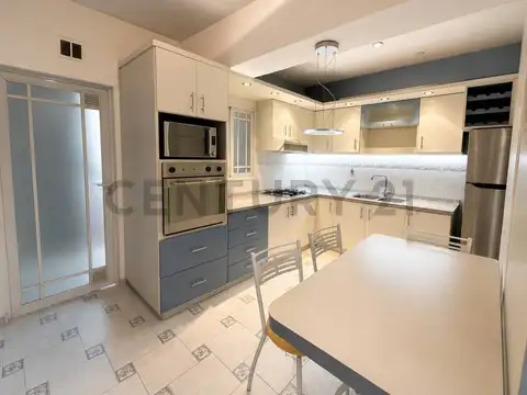 Departamento en Venta en Flores, USD 210.000