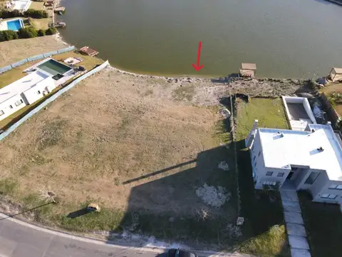 Lote a laguna central en venta área 5 San Sebastián