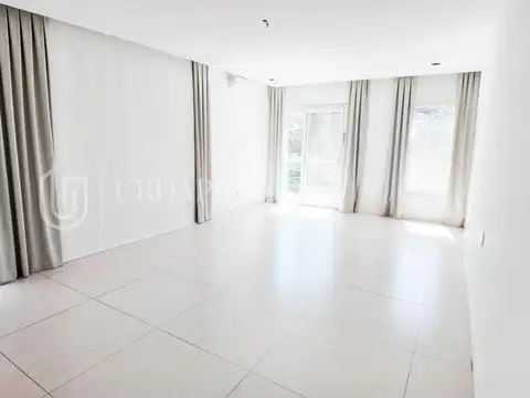 Casa en Alquiler de 3 dormitorios
