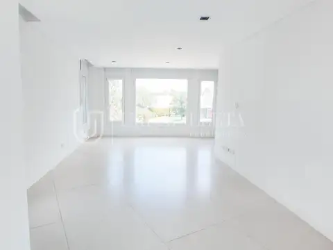Casa en Alquiler en Ayres De Pilar, USD 3.500