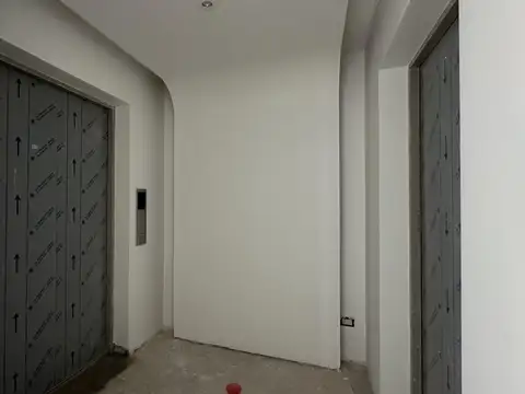 Departamento en Venta con 2 cocheras