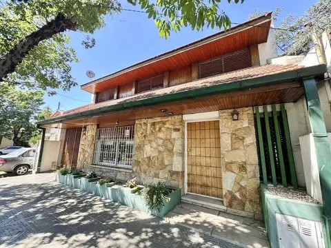 Blanco Encalada 2000