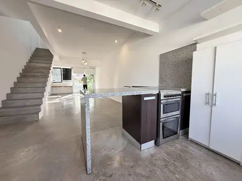 Ciudad De La Paz 3700