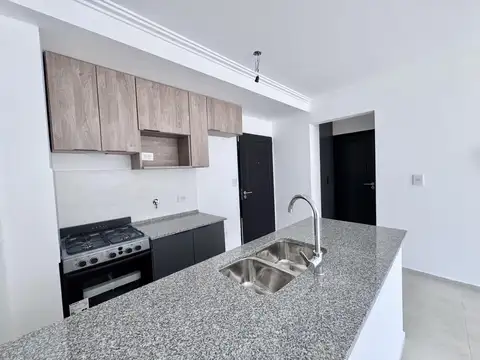 Departamento en Alquiler en Castelar Norte, $ 750.000