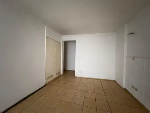 Departamento en Alquiler en Monserrat, $ 390.000