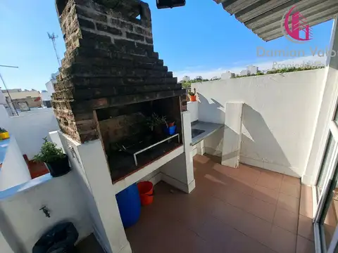 Depto Tipo Casa 5 ambientes con 2 baños