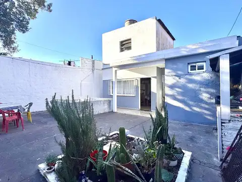 Oportunidad 2 Propiedades - Buena Ubicacion