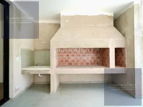 Casa 5 ambientes con 3 baños