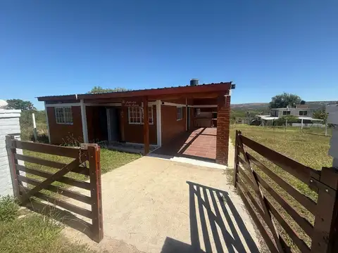 OPORTUNIDAD! Preciosa casa en venta