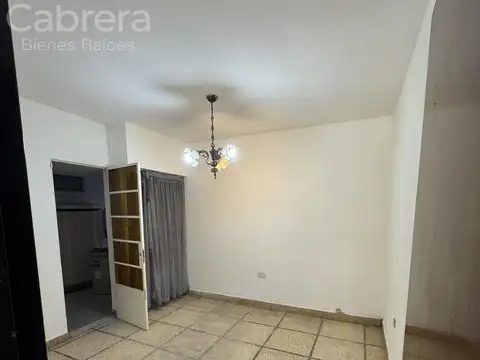 Depto Tipo Casa en Alquiler 50 años